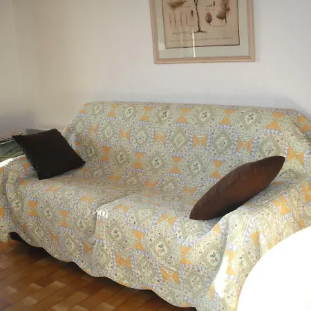 Apartman Les Emeraudes *